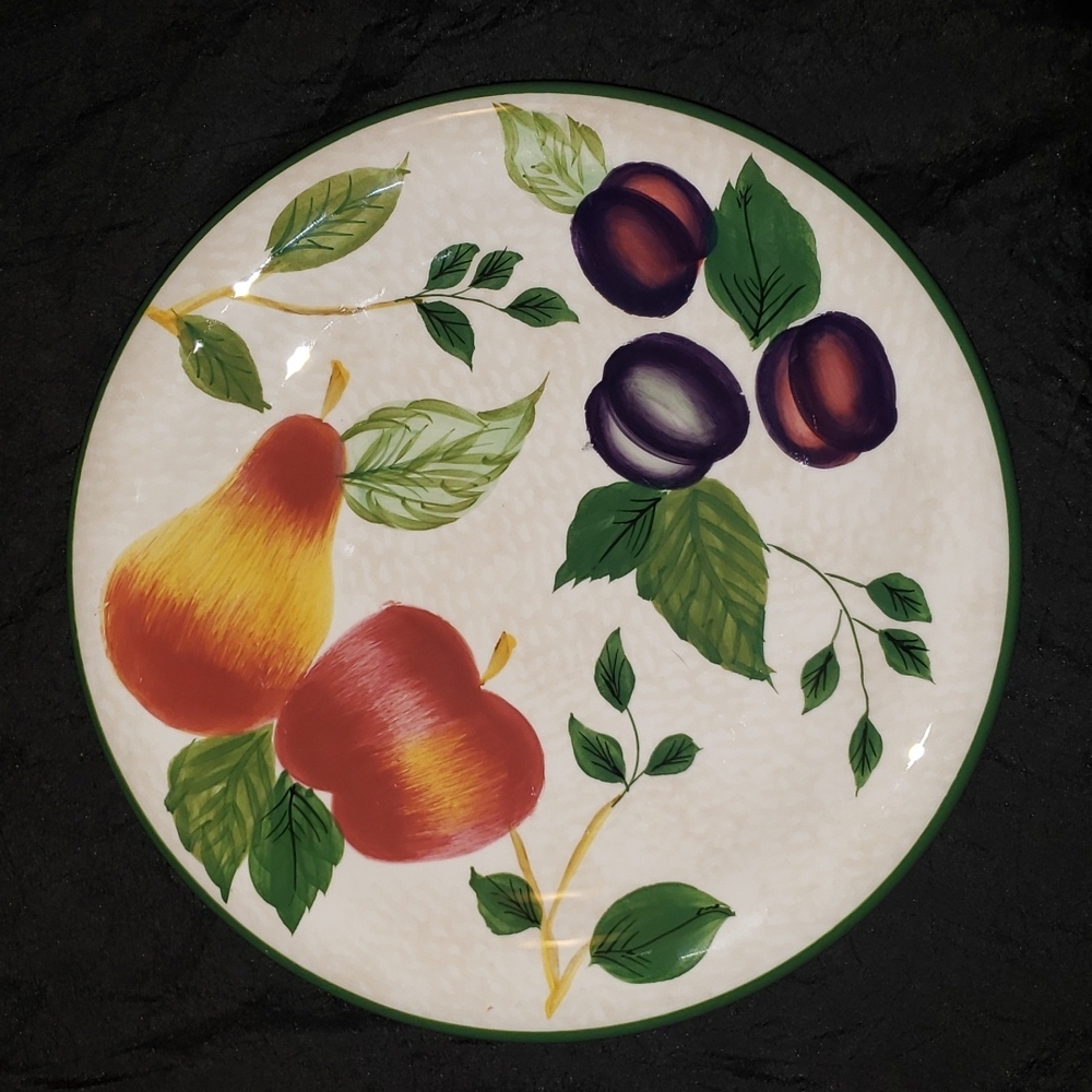 Sonoma Tan Salad Plate Sponge Body Coupe Shape - Picture 2 of 4